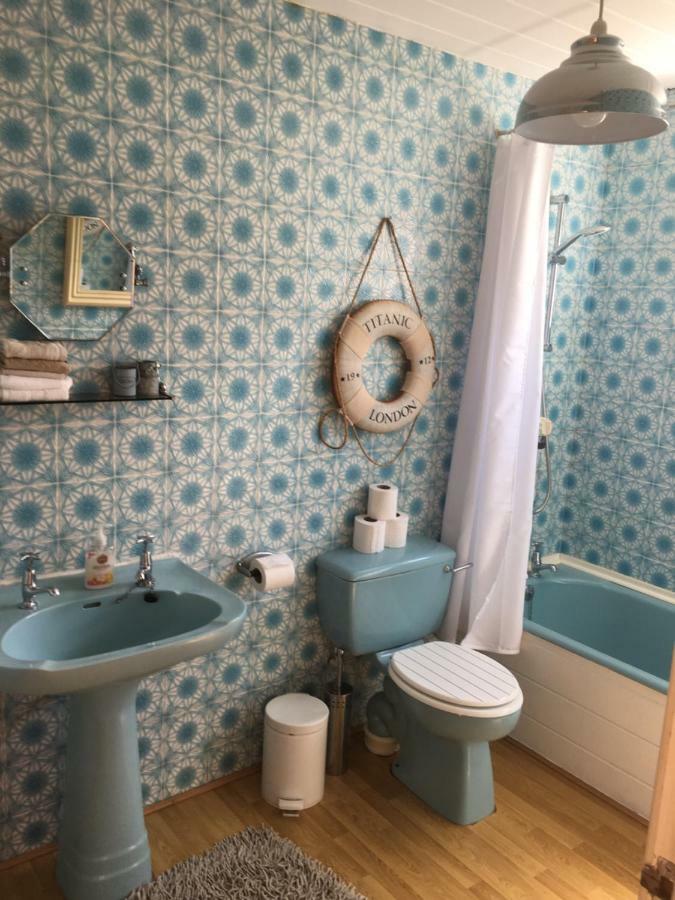Ballygally Seaview Cottage Ларн Экстерьер фото